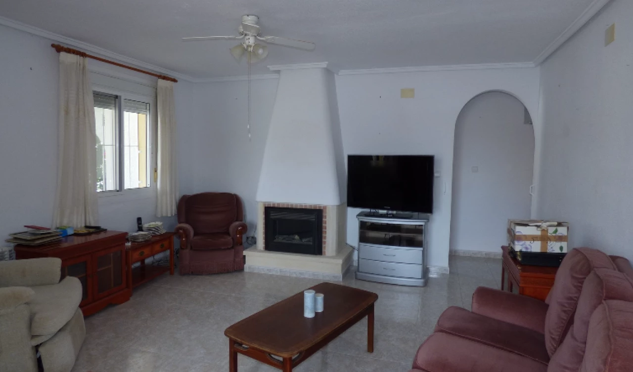 4 Bedroom Detached For Sale | NED480