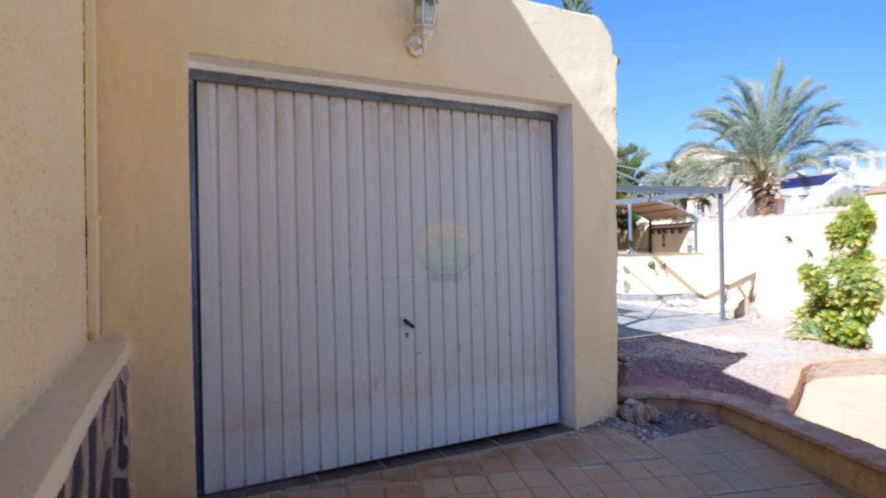 3 Bedroom Detached For Sale | NED517i
