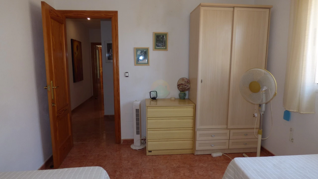 3 Bedroom Semi - Detached House For Sale | PAL02