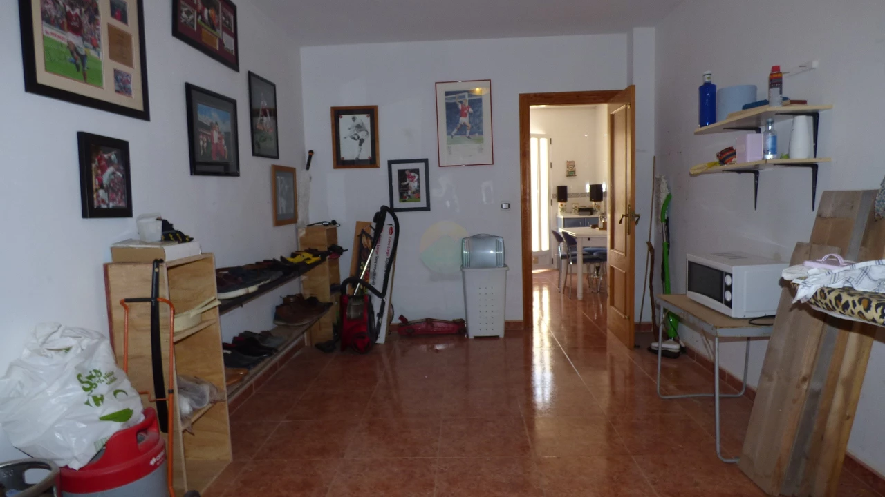 3 Bedroom Semi - Detached House For Sale | PAL02