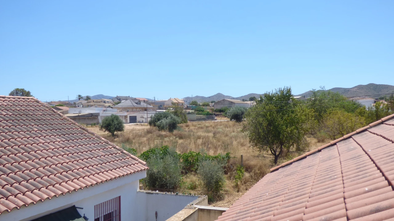 3 Bedroom Semi - Detached House For Sale | PAL02