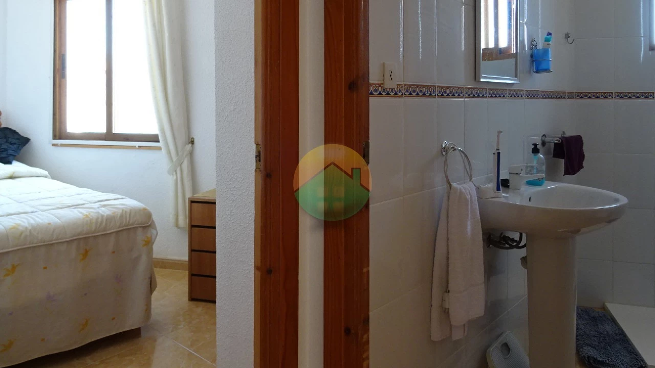 2 bedroom 1 bathroom Apartment For sale | PDM154