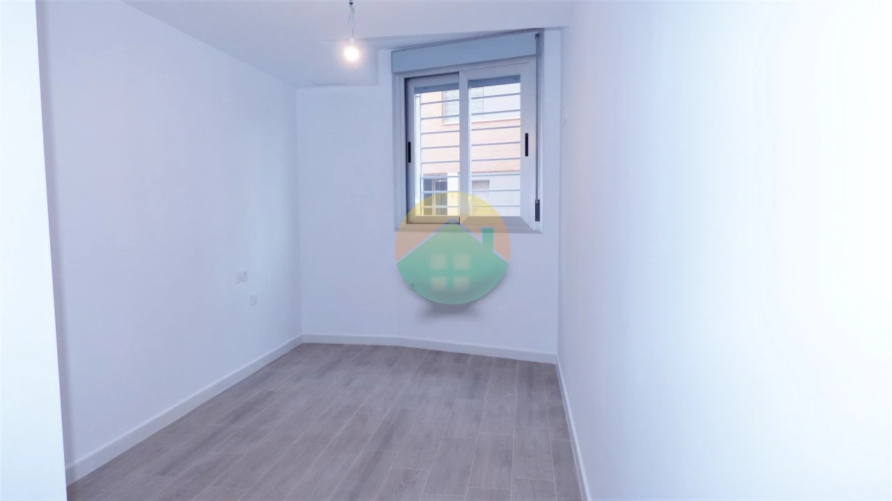 2 bedroom  2 bathroom Apartment For sale | PDM159