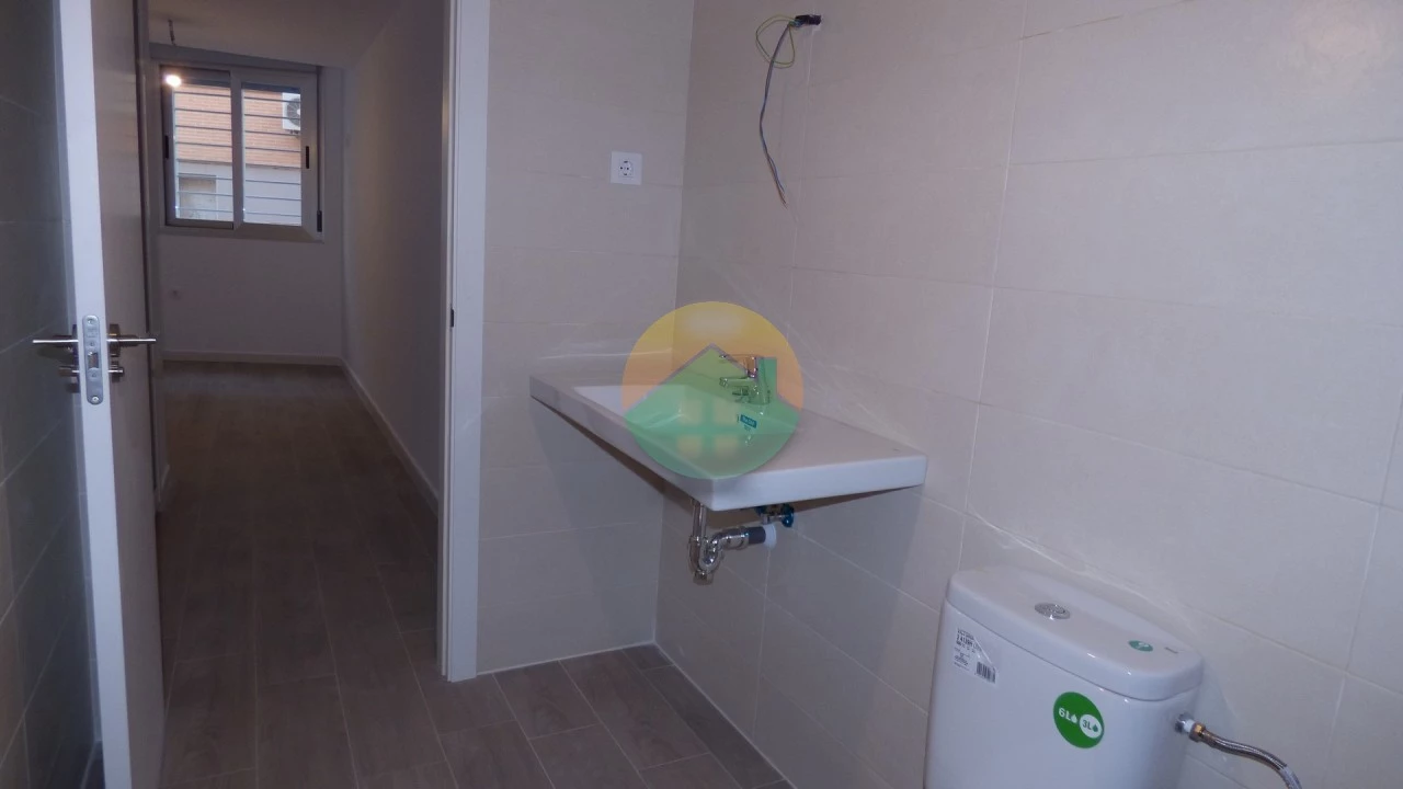 2 bedroom  2 bathroom Apartment For sale | PDM159