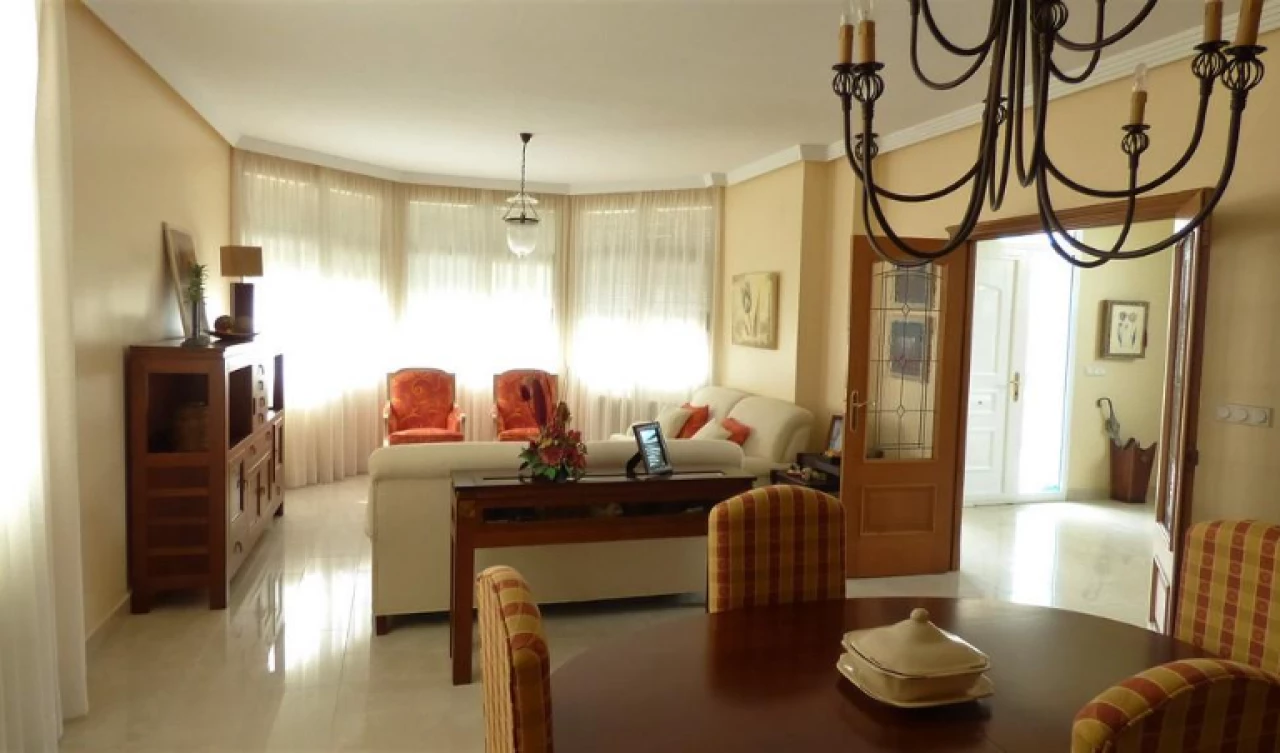 4 Bedroom Villa For Sale | PDM54