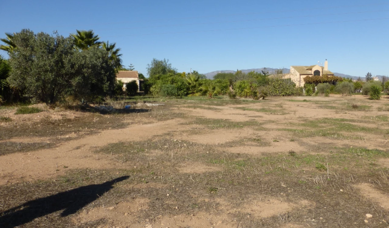 14 Bedroom Finca For Sale | PIN008