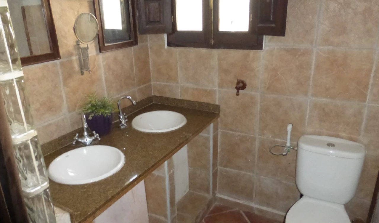 14 Bedroom Finca For Sale | PIN008