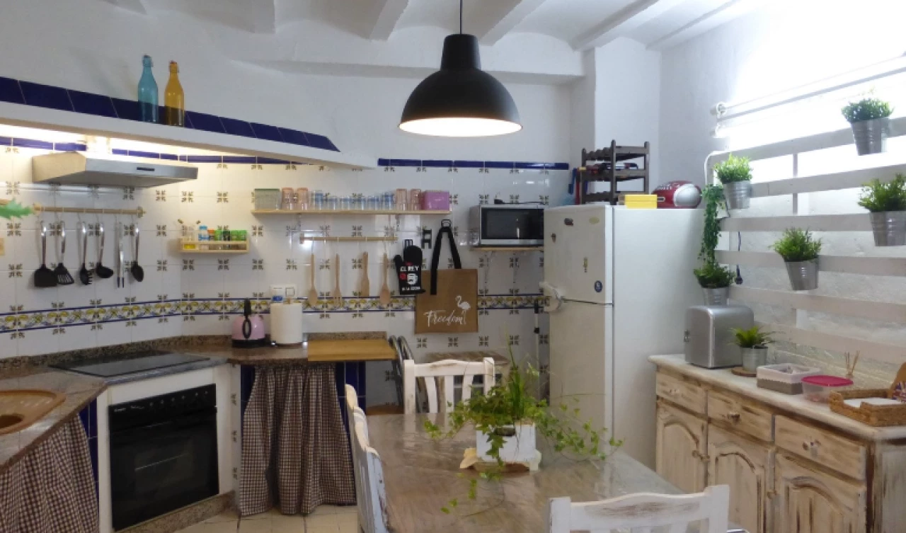 2 Bedroom Town House For Sale | PIN11