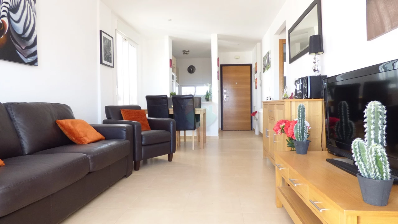 2 Bedroom Apartment for Sale | PW48