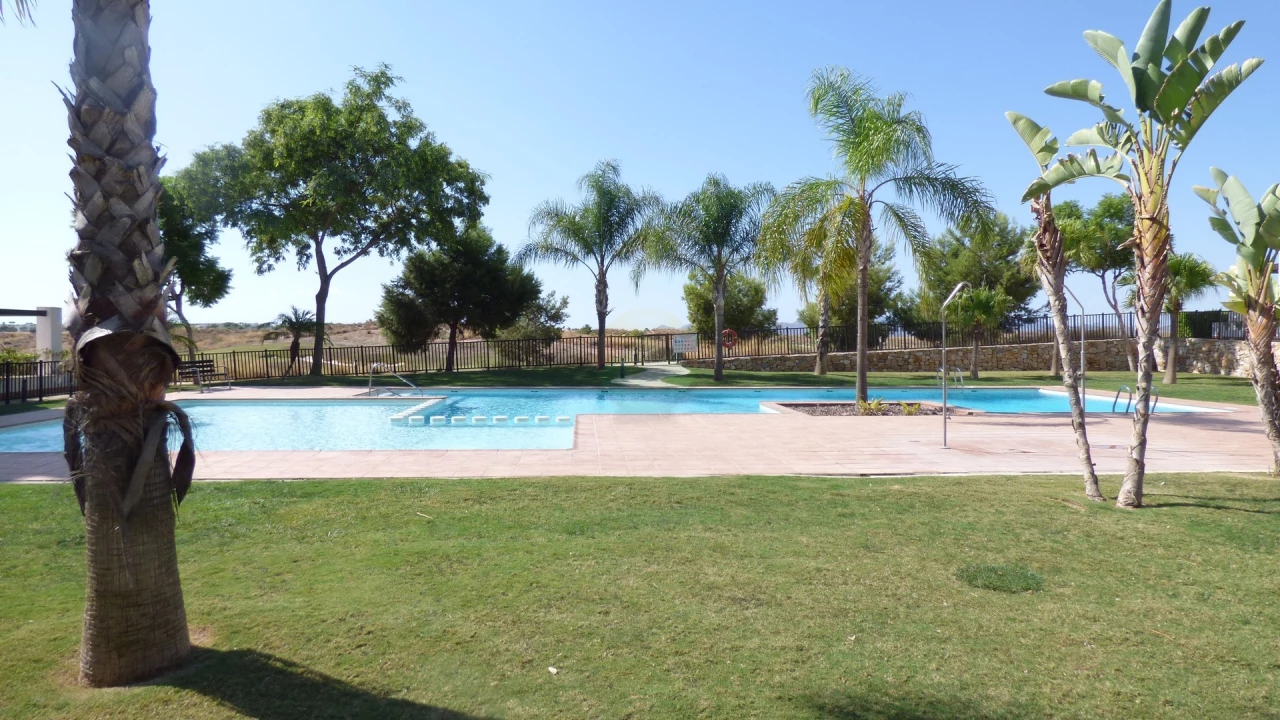 2 Bedroom Apartment for Sale | PW48