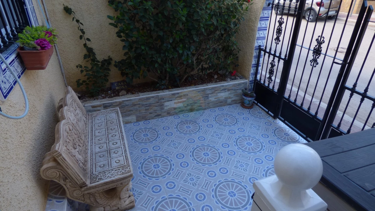 2 bedroom Terraced For sale | REC356