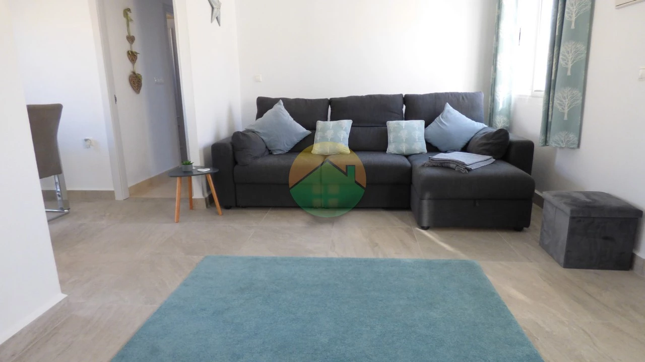 2 bedroom Terraced For sale | RED369