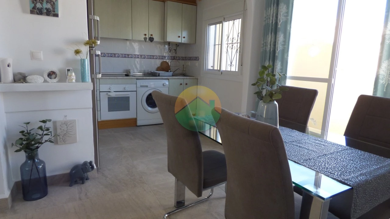 2 bedroom Terraced For sale | RED369
