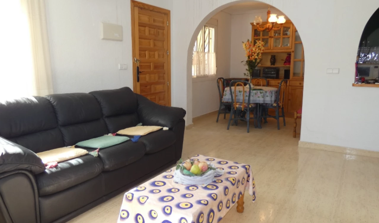2 Bedroom Detached For Sale | ROA335