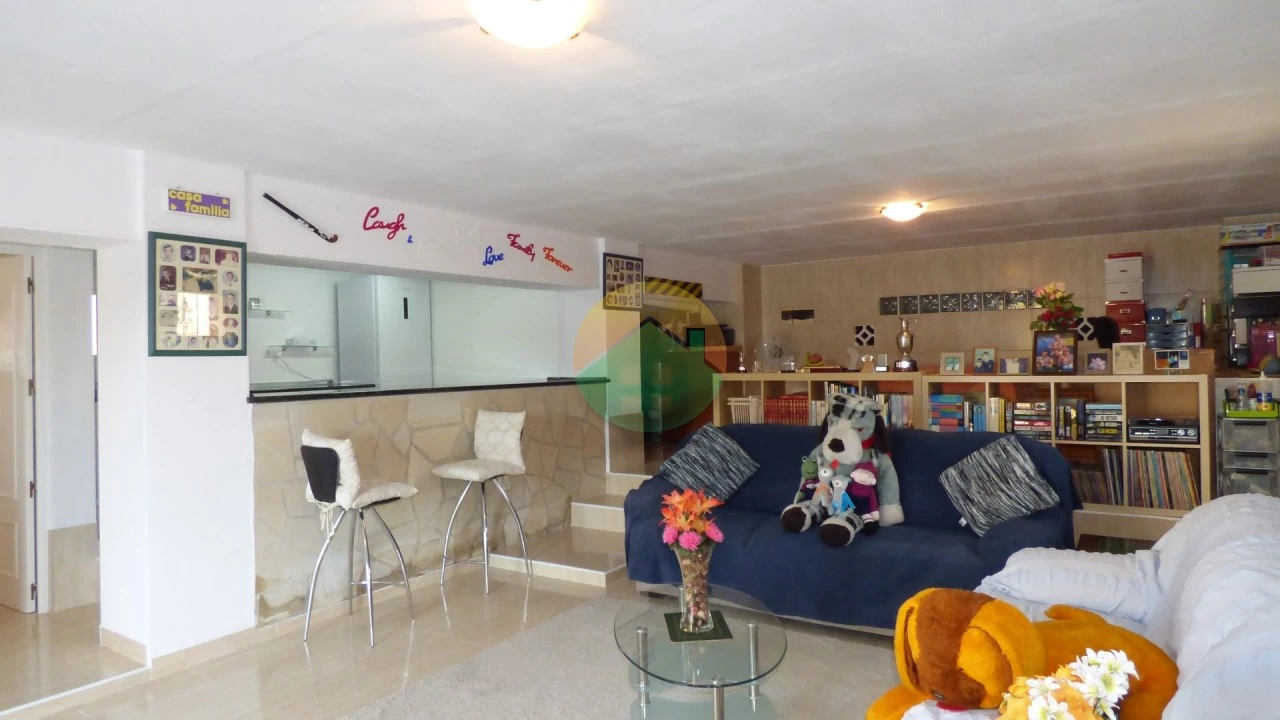 3 bedroom Detached villa For sale | ROD384