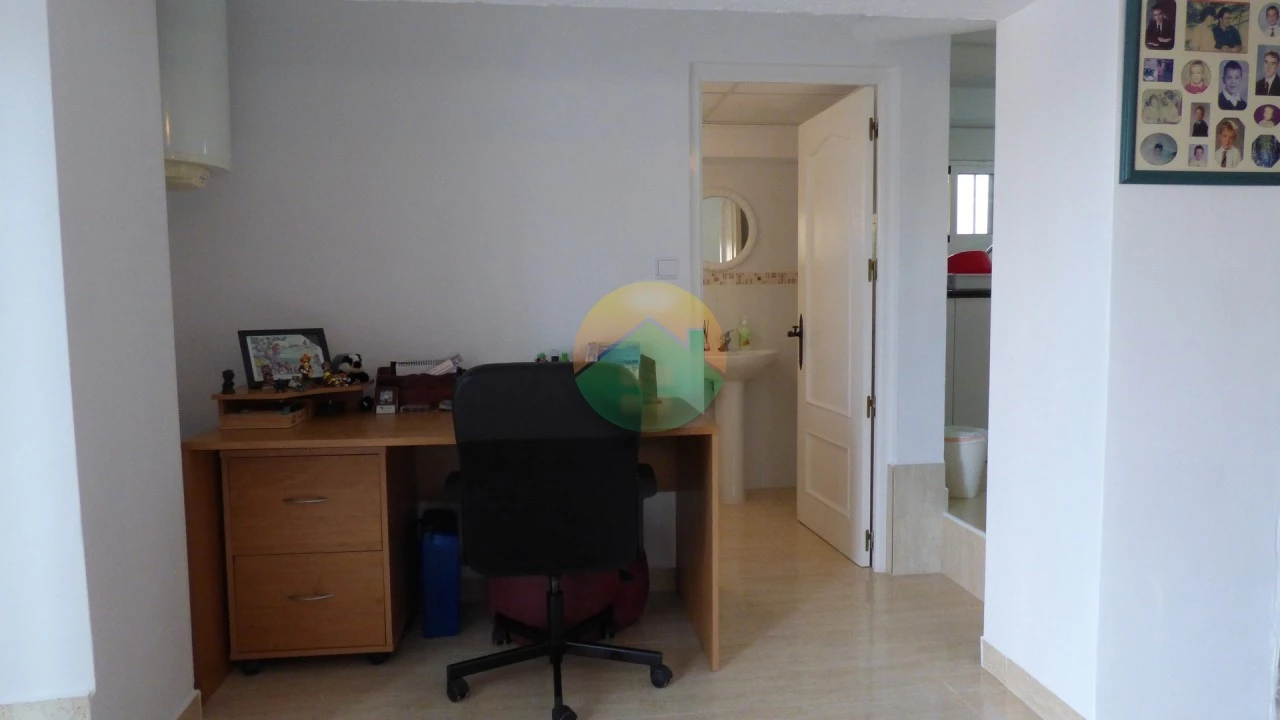 3 bedroom Detached villa For sale | ROD384