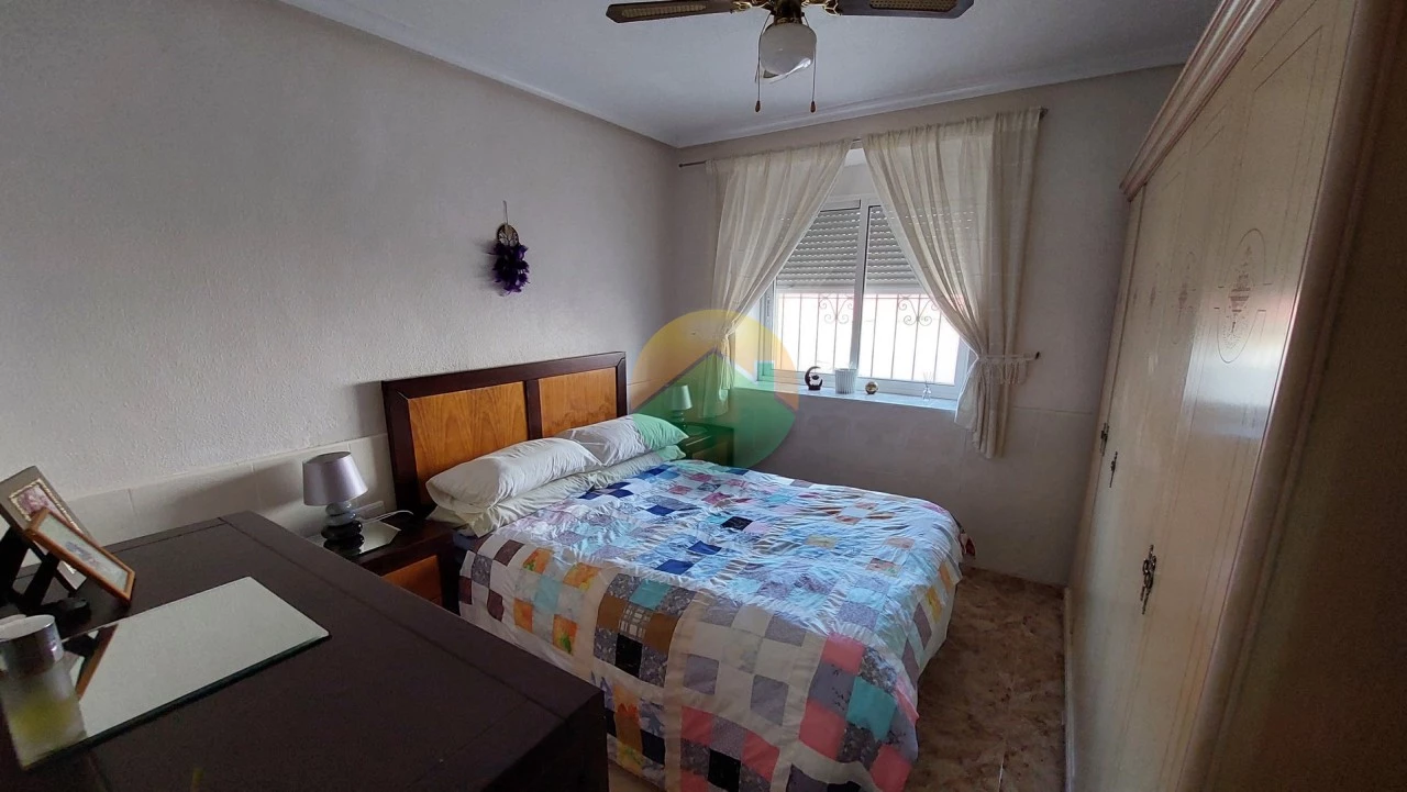 3 Bedroom Country house For sale | TAL04