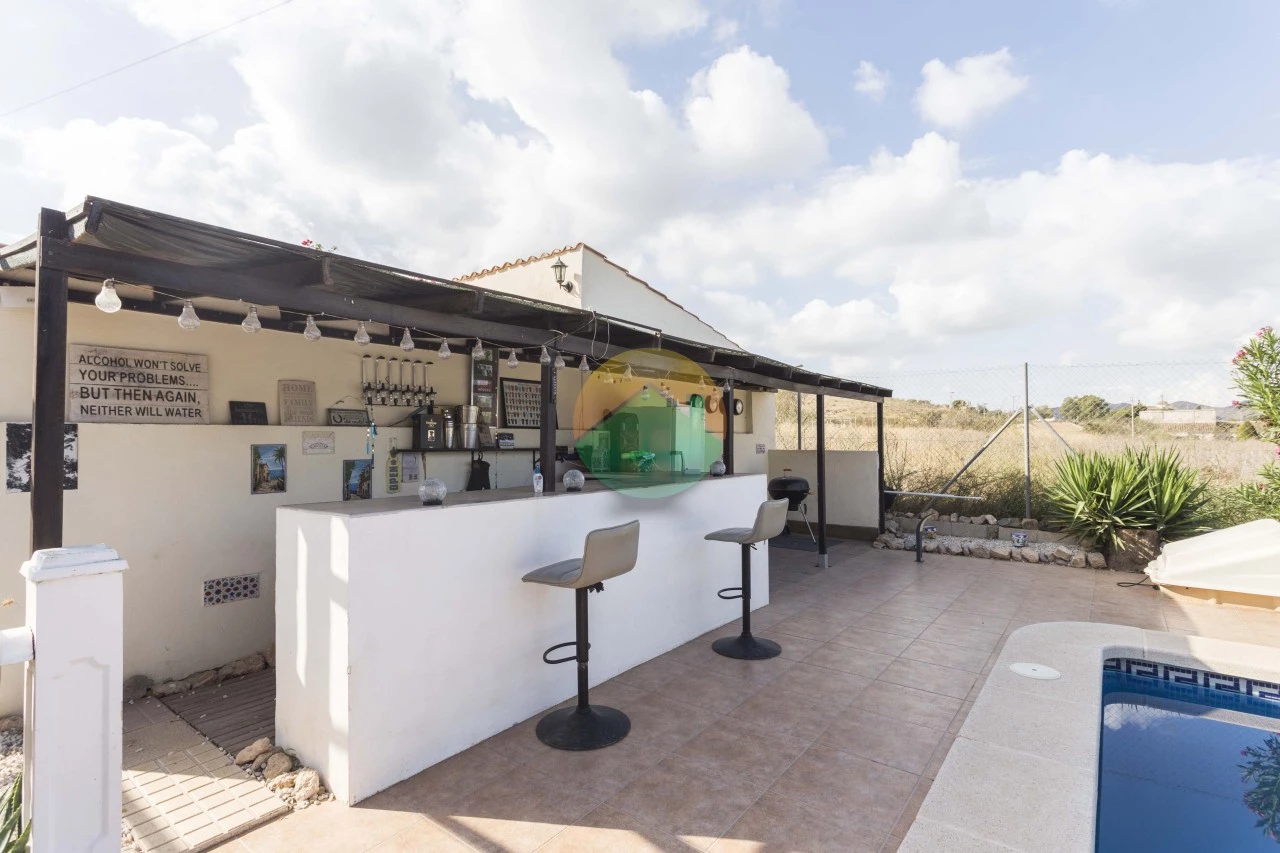 5 Bedroom Country house for Sale | TAL05