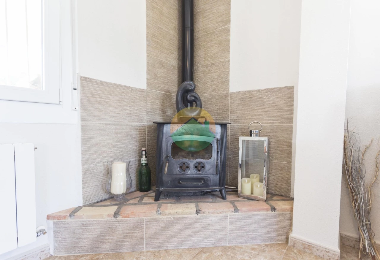 5 Bedroom Country house for Sale | TAL05