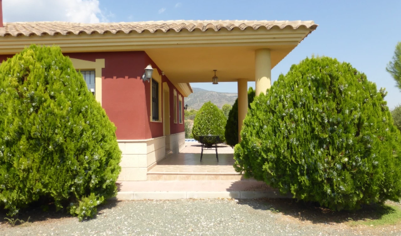 3 Bedroom Finca For Sale | TOT01