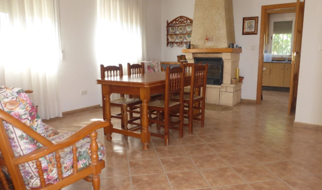 3 Bedroom Finca For Sale | TOT01