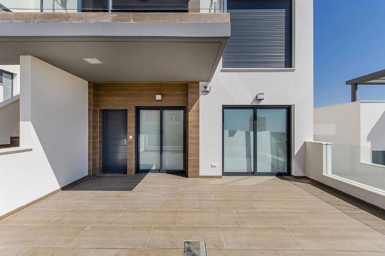 17582-28183515 | 17582-28183515