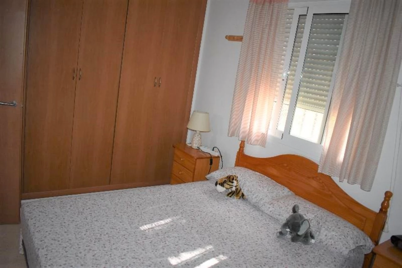 ES162796 | ES162796