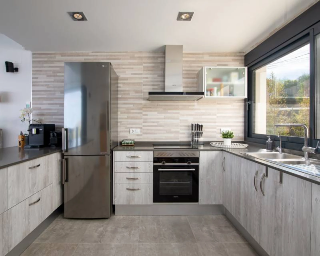 BG4-46526 | BG4-46526