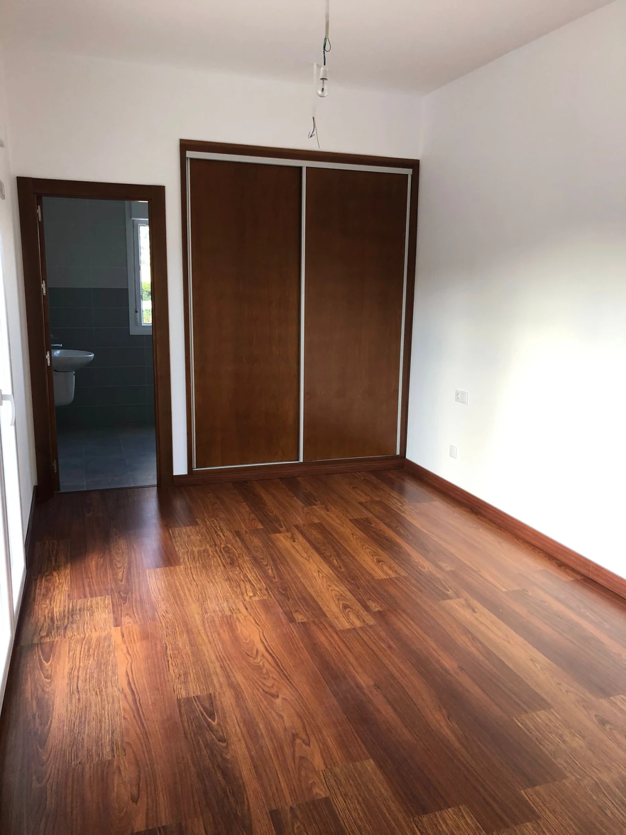 DCJUA102 | DCJUA102